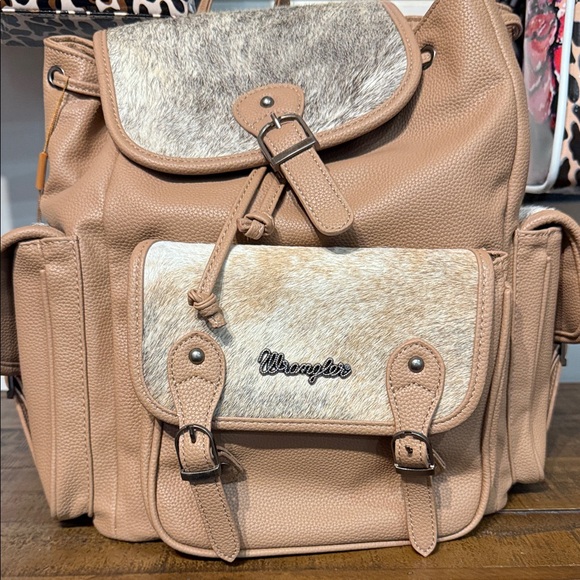 Wrangler Beige and Cream Women's Backpack - Picture 1 of 3